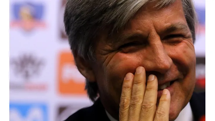 Harold Mayne-Nicholls presentado como vicepresidente de Blanco y Negro.
