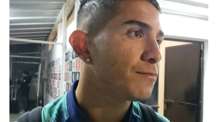 Felipe Flores elogió a Esteban Paredes en zona mixta