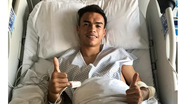 Gabriel Suazo en el centro médico, ya recuperándose.