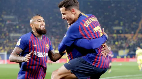 Arturo Vidal celebra con Barcelona.