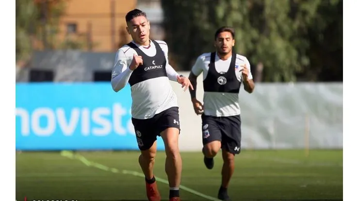 Óscar Opazo trabajando el Monumental.