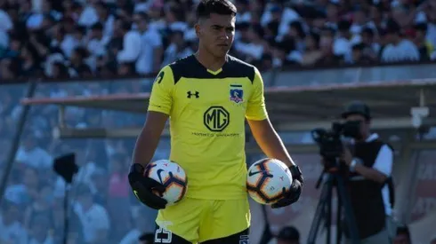 Julio Fierro quiere seguir en Colo Colo aprendiendo de Cortés, Orión y Melo