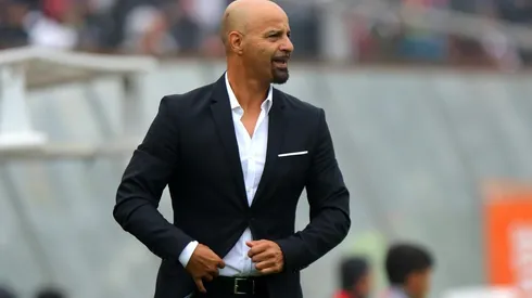 Marco Antonio Figueroa durante el partido ante Colo Colo.