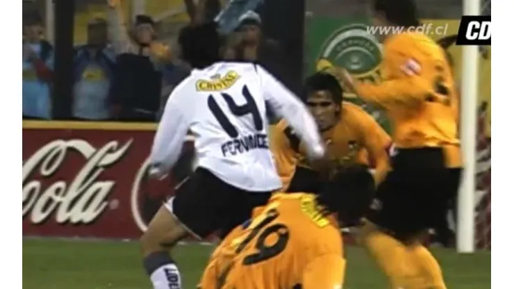 Aquel gol de Matías Fernández lideró casi todos los rankings de mejores anotaciones