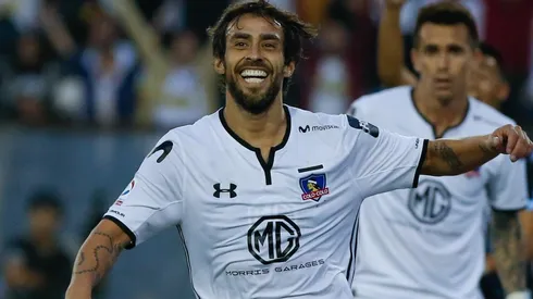 Jorge Valdivia asoma como titular, lo mismo Esteban Paredes.