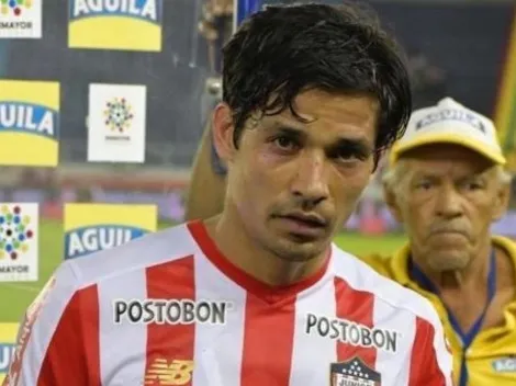 Matías ni jugó y los hinchas de Junior lo destruyeron igual