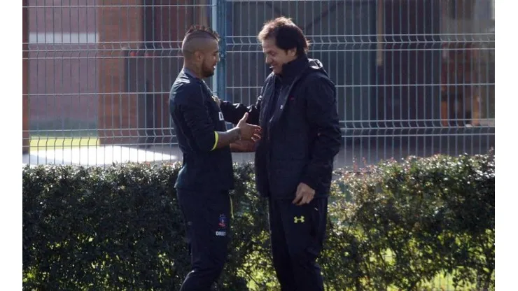 Hugo González fue entrenador de Arturo Vidal en juveniles