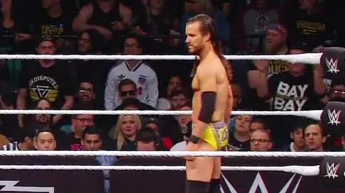 Hincha de Colo Colo en el evento central de NXT TakeOver New York