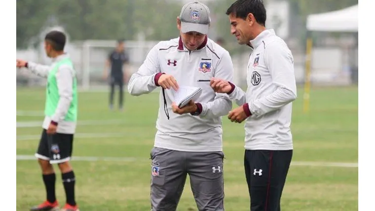 Visita de lujo: Barroso fue a un entrenamiento de la Sub 17 de Luis Mena