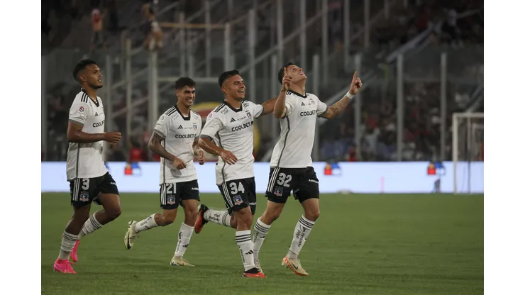 Colo Colo goleó por 4-1 a Everton en la fecha 6 del Campeonato Nacional 2024.