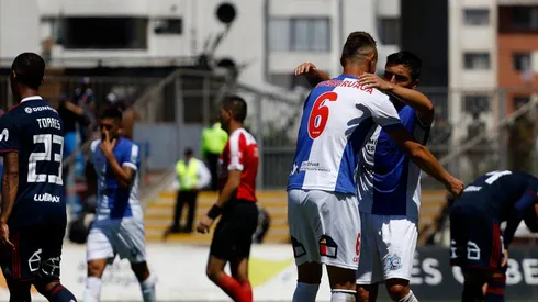 Gonzalo Fierro venció 3-1 con Antofagasta a la U