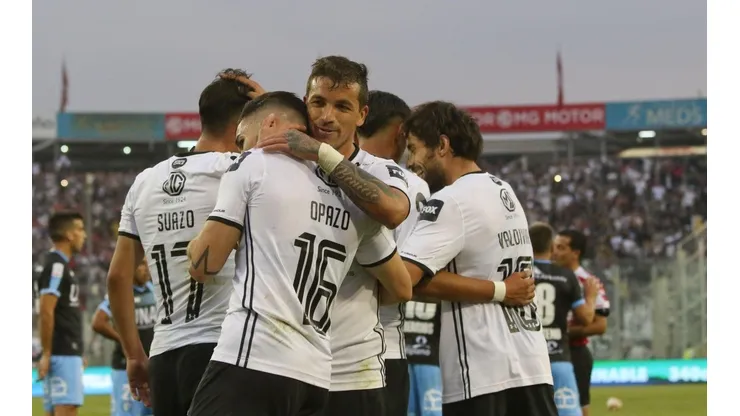 Colo Colo quedó en la cima del campeonato junto a Unión La Calera