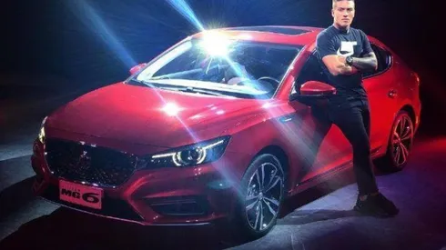 Javier Parraguez representó a Colo Colo en el lanzamiento del nuevo MG6