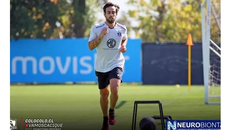 Jorge Valdivia entrena con normalidad.