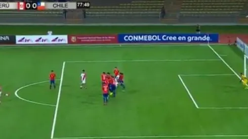 La tremenda atajada de Julio Fierro por la Roja