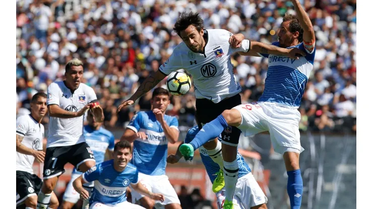 Colo Colo se mide ante Universidad Católica este domingo.