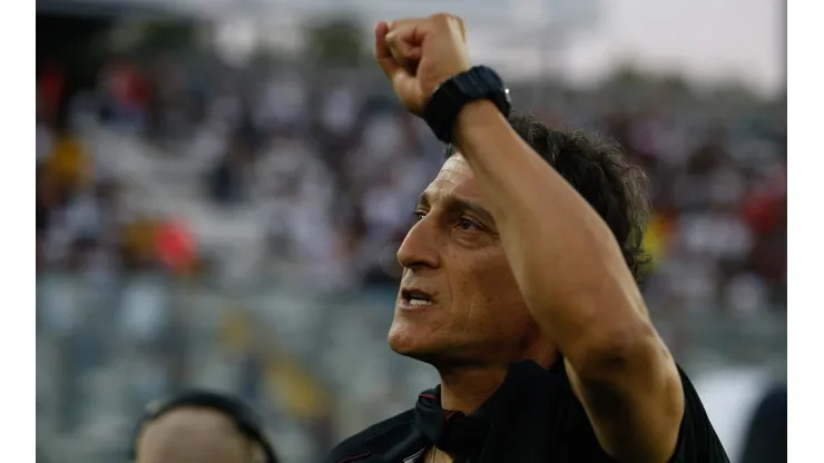 La felicidad de Mario Salas por los nominados a la selección chilena