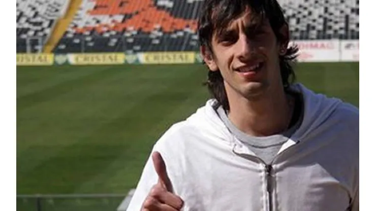 Gino Clara acusó a su entrenador de cobrarle 81 mil pesos chilenos por jugar