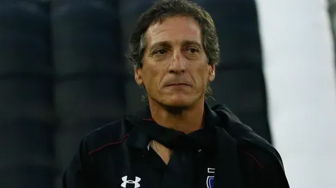 Mario Salas no sabe de derrotas visitando a Cobresal.