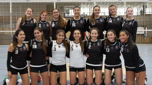 Colo Colo vóleibol ganó sus dos primeros duelos en la Copa Alemania.