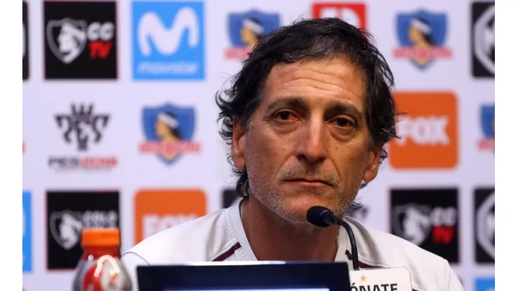 Mario Salas en conferencia de prensa
