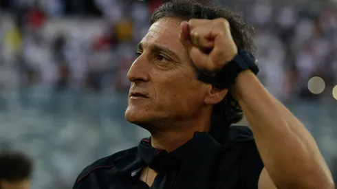 Mario Salas tiene 5 bajas para el partido con Cobresal.