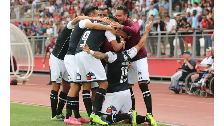 Colo Colo quiere seguir con los abrazos.