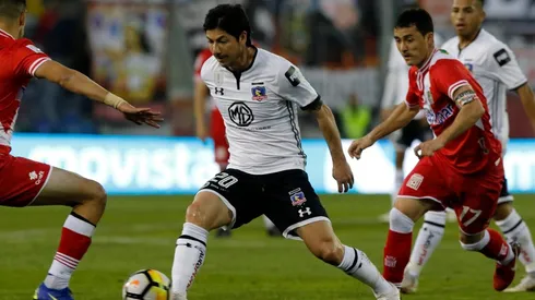 Colo Colo en su último partido con Curicó ganó 2 a 0
