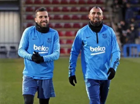 Arturo Vidal se queda en la banca para el derbi español
