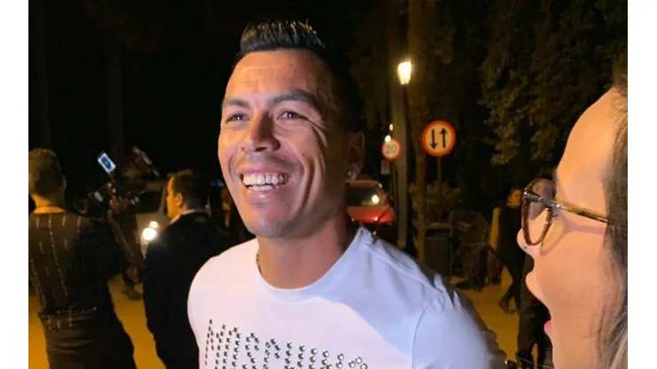 Esteban Paredes se hizo presente en la primera noche de Viña 2019