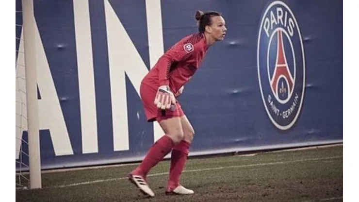 Tiane Endler no pudo evitar la eliminación del PSG
