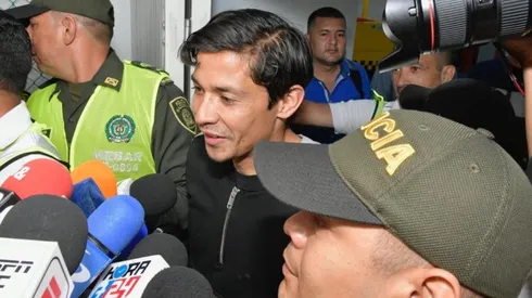 Matias Fernández en su llegada a Colombia