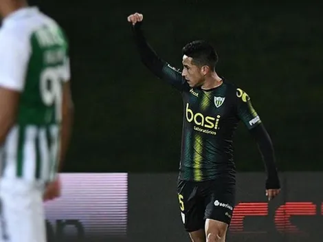 Golazo de Juan Delgado por el Tondela de Portugal