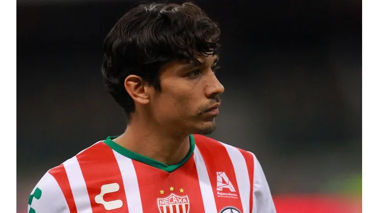 Matías Fernández aún no define donde jugará este semestre.