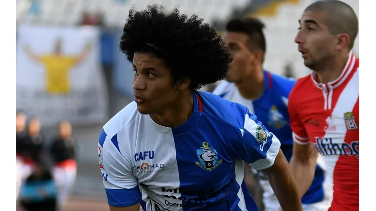 Colo Colo reactiva su interés en Eduard Bello: prepara una oferta para el CDA