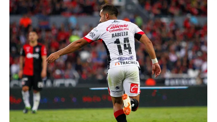 Rabello celebra su golazo ante Atlas.