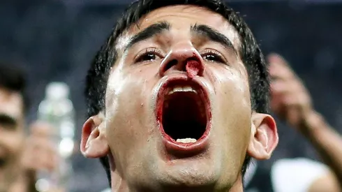 Julio Barroso festejando el paso a cuartos de final tras eliminar a Corinthians