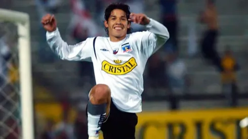 Matías Fernández anotando por Colo Colo