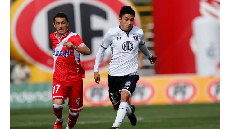 Al Ahli no aceptó las condiciones para comprar a Claudio Baeza y el volante seguirá jugando en Colo Colo