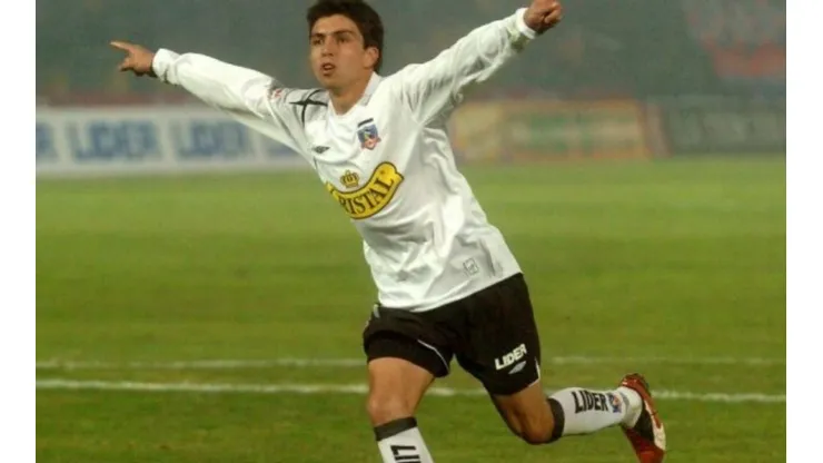 Hace 16 años: Gonzalo Fierro debutaba en Colo Colo con histórico triunfo en Calama