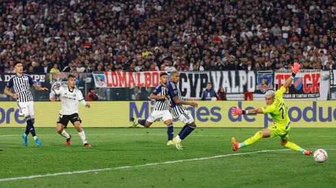 Colo Colo le ganó 1-0 a Junior en la ida de los octavos de final de la Copa CONMEBOL Libertadores 2024.