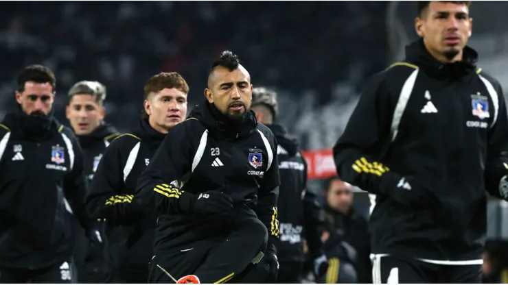 La gran duda de Jorge Almirón en la formación de Colo Colo vs Junior por Libertadores.