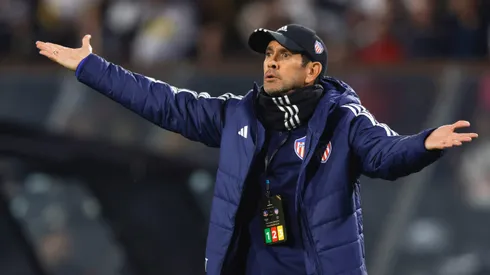 Junior se juega algo más que un partido ante Colo Colo