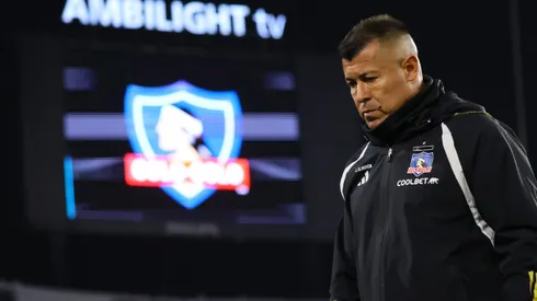 Colo Colo sufre por la suspensión del partido con la UC.