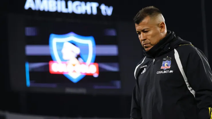 Colo Colo sufre por la suspensión del partido con la UC.