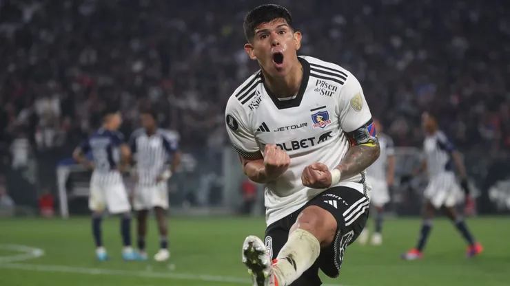 Los números de Pavez frente a Junior.