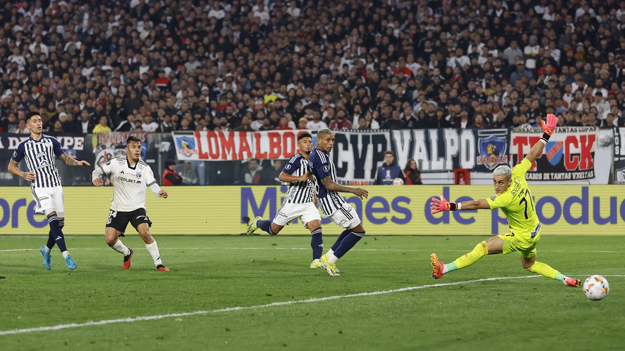 El Cacique dio el primer golpe en la llave ante Junior gracias a un golazo de Vicente Pizarro.