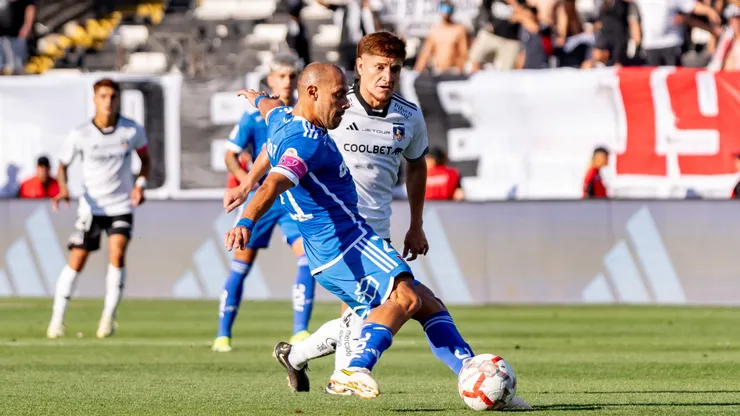 ¿A qué hora juega Colo Colo vs Universidad de Chile?