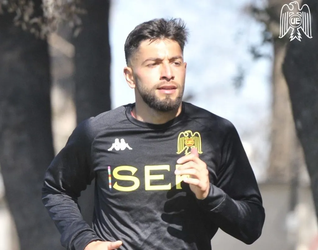 Jeyson Rojas completó su primer entrenamiento con la camiseta de Unión Española.