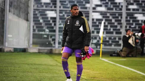 Nueva baja para Jorge Almirón: Omar Carabalí deja Colo Colo.